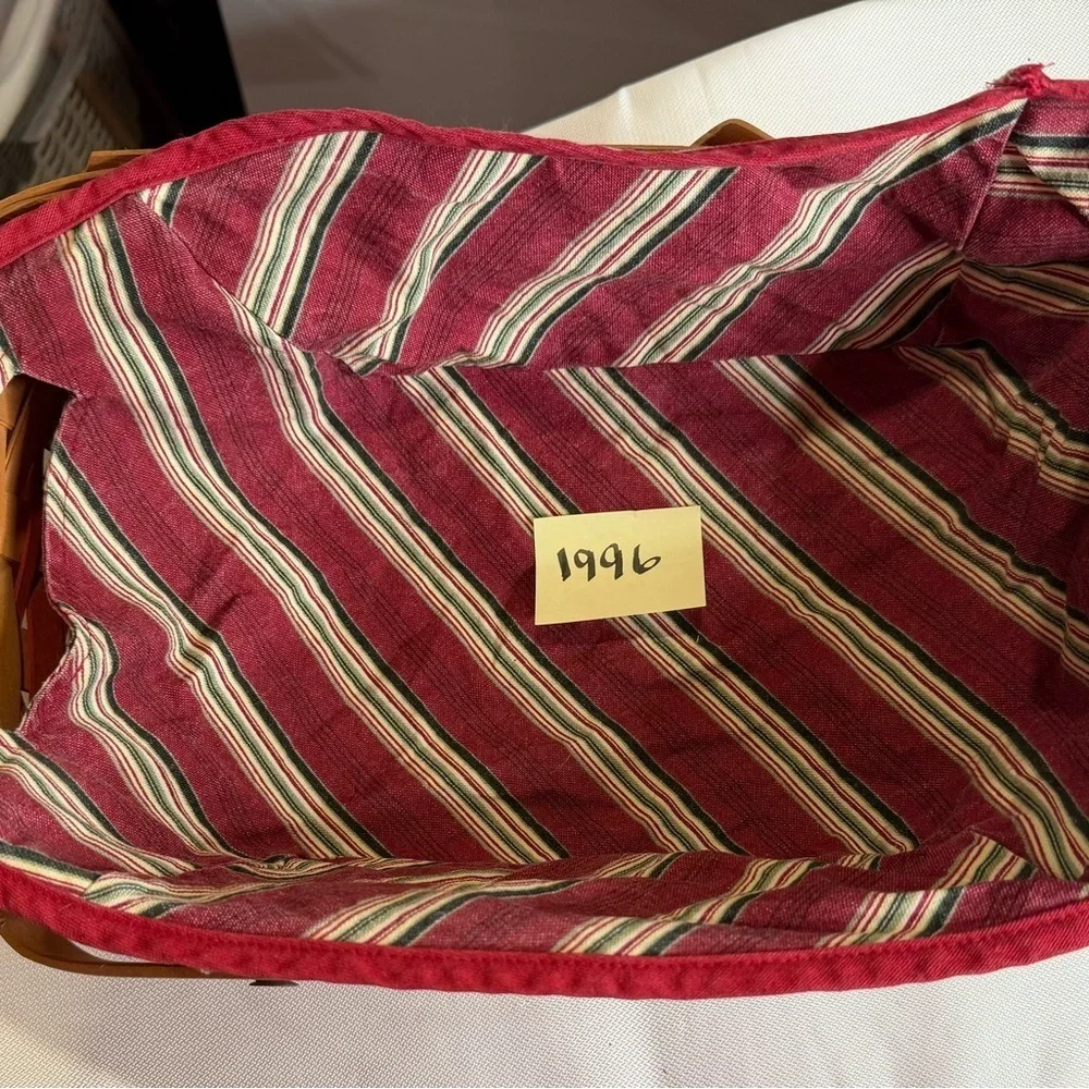 Longaberger Handwoven Basket with Natural and Red Accents 1996 VINTAGE